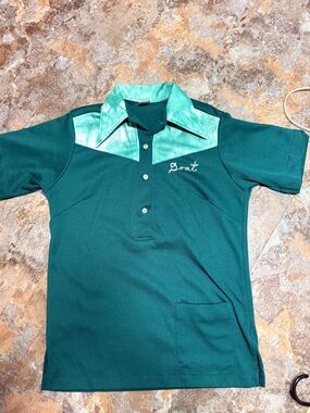 Vintage Hilton 100% polyester embroidered bowling shirt